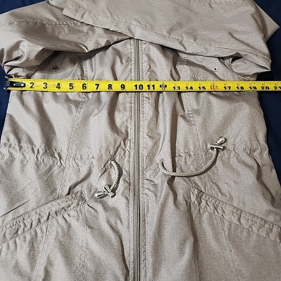 Intl D.e.t.a.i.l.s Parka In A Pocket Women's Rain Jacket Silver Size Small - Picture 7 of 12